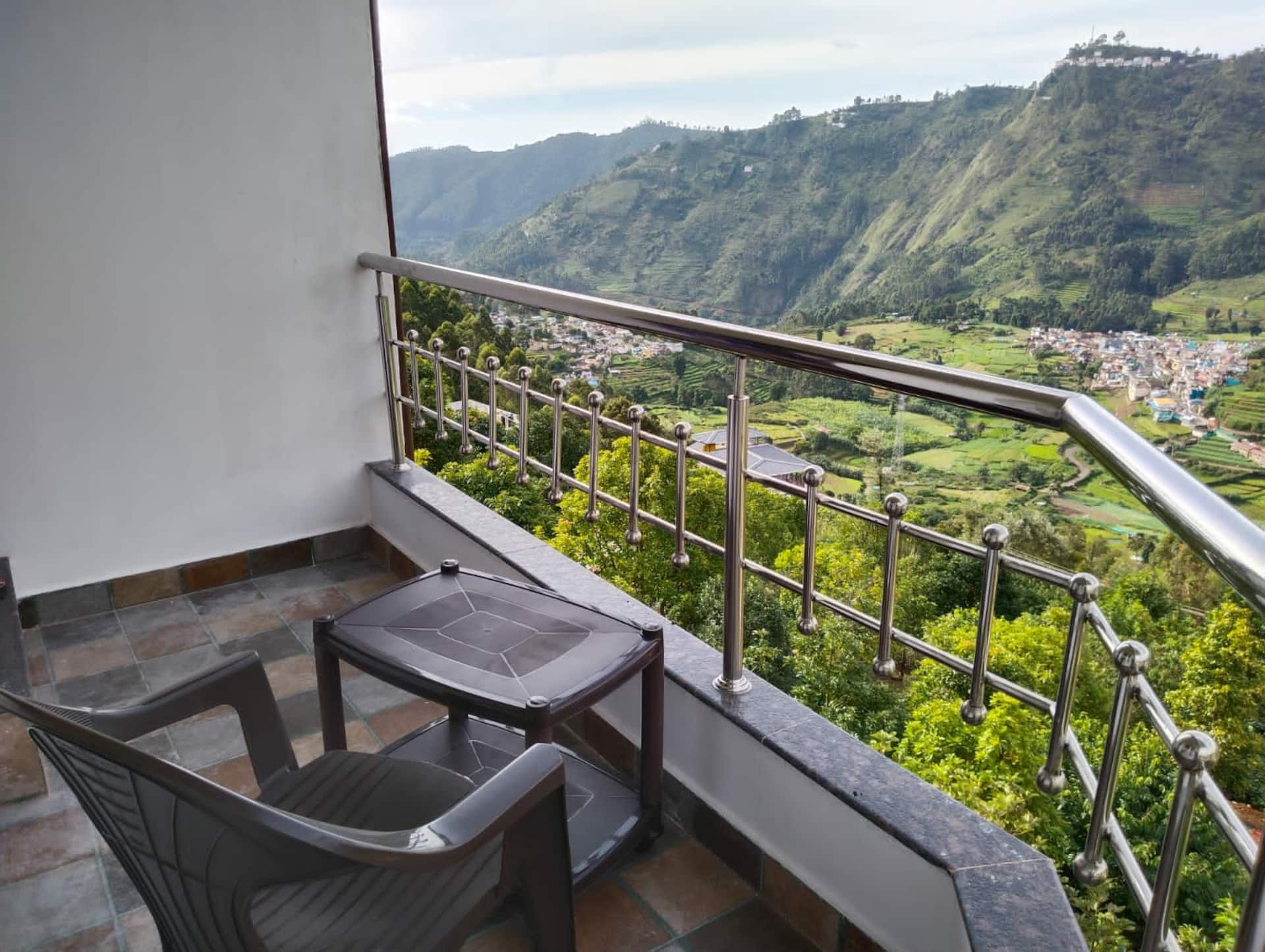 Bedroom with valley-view window